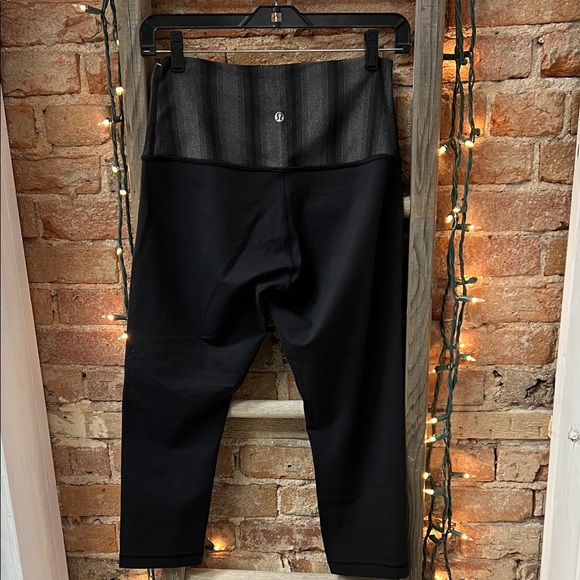 Lululemon Athletica Black and Grey Capris - Picture 4 of 4